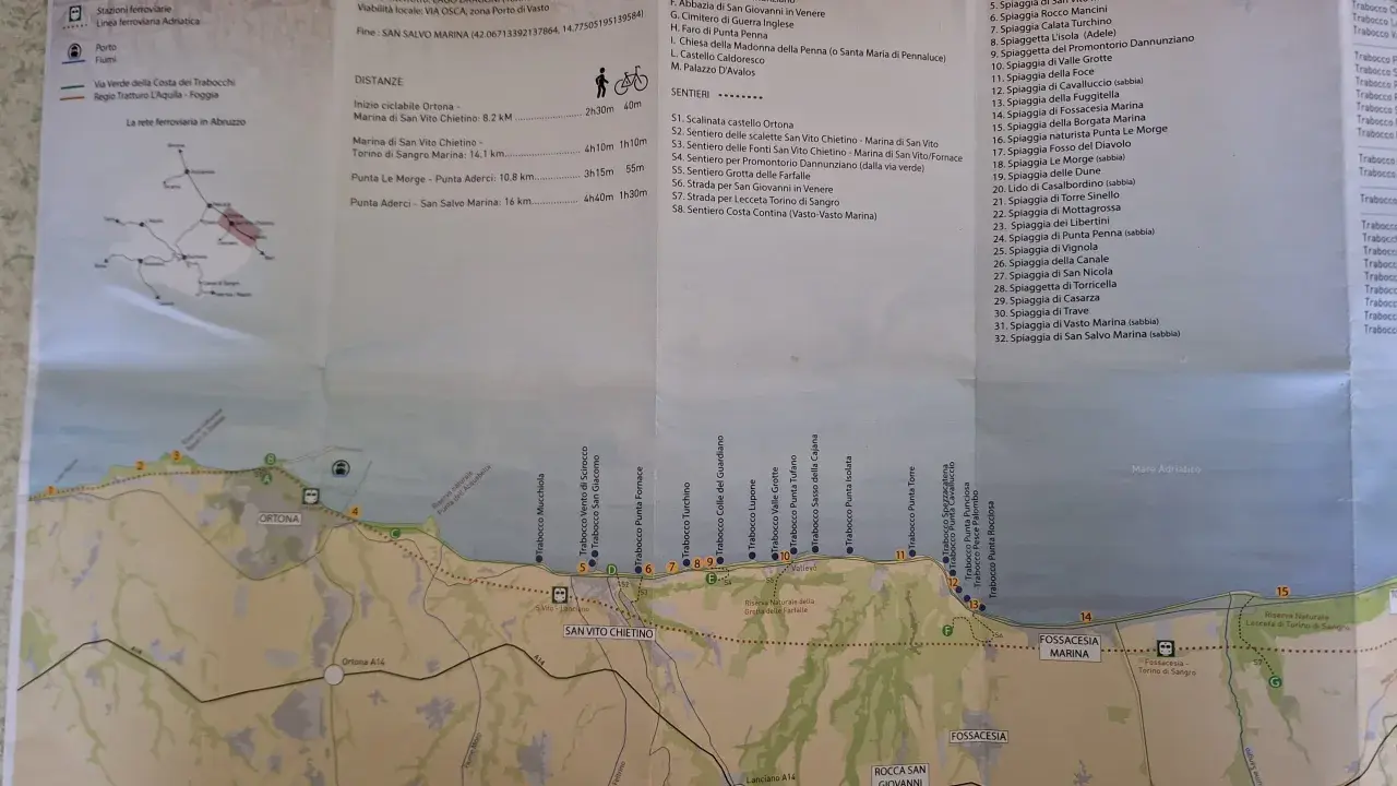 Mappa della Via Verde della Costa dei Trabocchi, con sentieri, spiagge e luoghi d'interesse lungo la costa.
