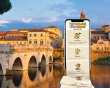 Guida digitale per scoprire cosa vedere a Rimini in un giorno: colazione, passeggiata e cibo locale.