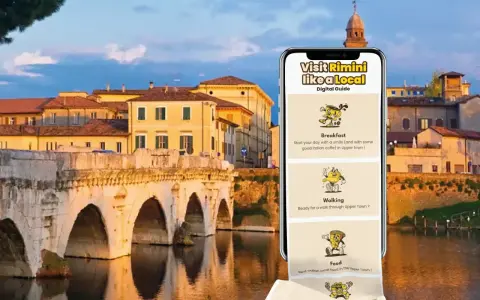 Guida digitale per scoprire cosa vedere a Rimini in un giorno: colazione, passeggiata e cibo locale.